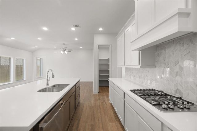 123 Plumbago LOOP, Bastrop, TX 78602