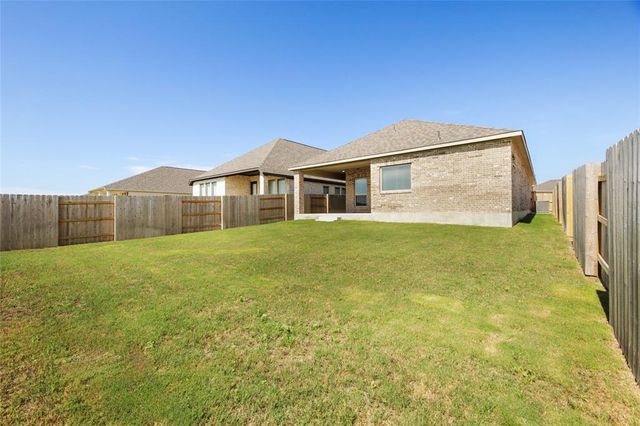 123 Plumbago LOOP, Bastrop, TX 78602