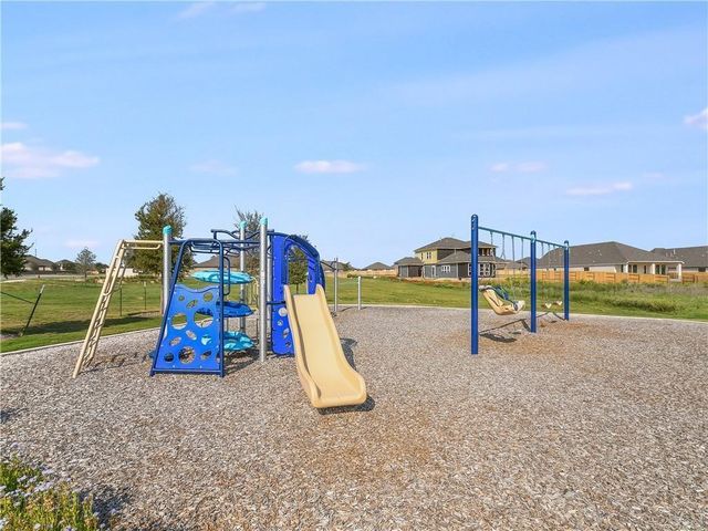 123 Plumbago LOOP, Bastrop, TX 78602