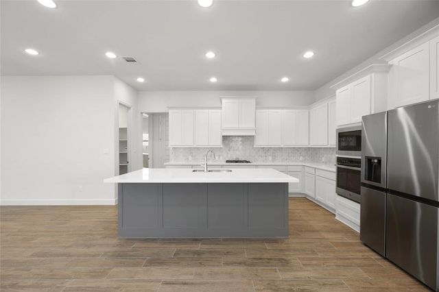 123 Plumbago LOOP, Bastrop, TX 78602