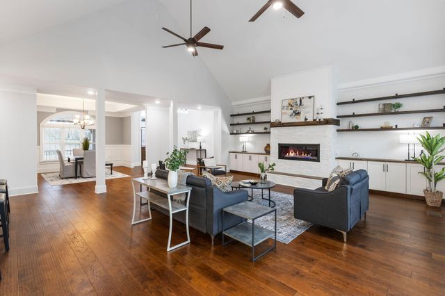 717 Pembridge Circle, Cleveland, TN 37312