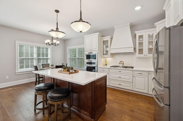 717 Pembridge Circle, Cleveland, TN 37312