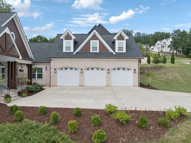 717 Pembridge Circle, Cleveland, TN 37312