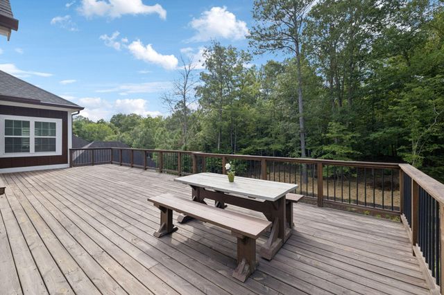 717 Pembridge Circle, Cleveland, TN 37312