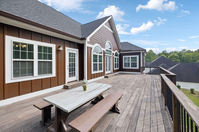 717 Pembridge Circle, Cleveland, TN 37312