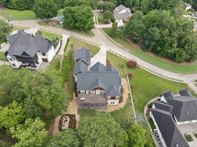 717 Pembridge Circle, Cleveland, TN 37312