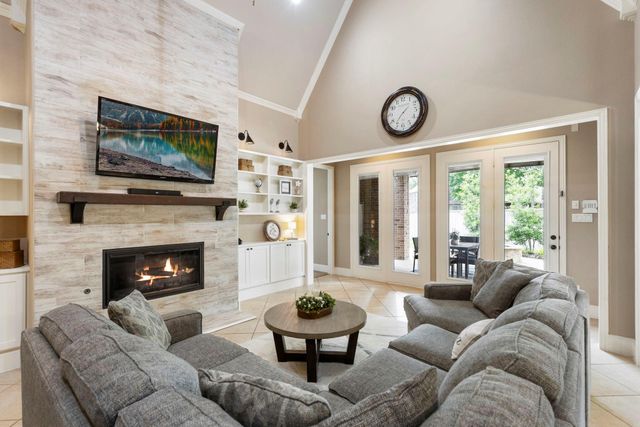 99 N Almondell Circle, The Woodlands, TX 77354