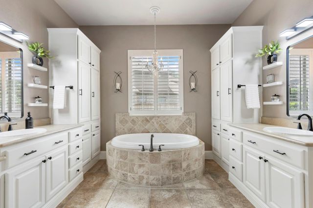 99 N Almondell Circle, The Woodlands, TX 77354