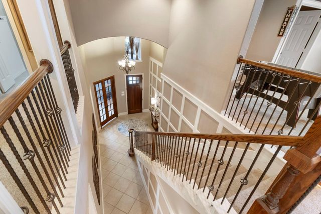 99 N Almondell Circle, The Woodlands, TX 77354