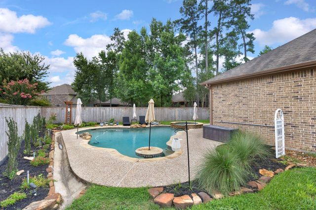 99 N Almondell Circle, The Woodlands, TX 77354