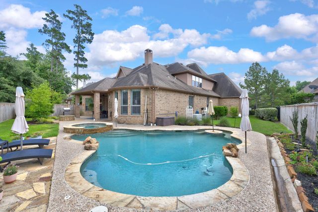 99 N Almondell Circle, The Woodlands, TX 77354