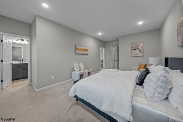 4 Sadie Cir 4204, Union Twp., NJ 07083