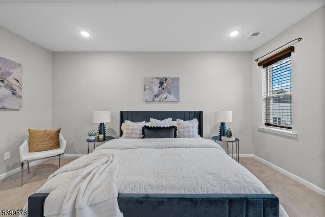 4 Sadie Cir 4204, Union Twp., NJ 07083