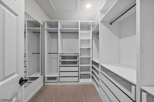 4 Sadie Cir 4204, Union Twp., NJ 07083