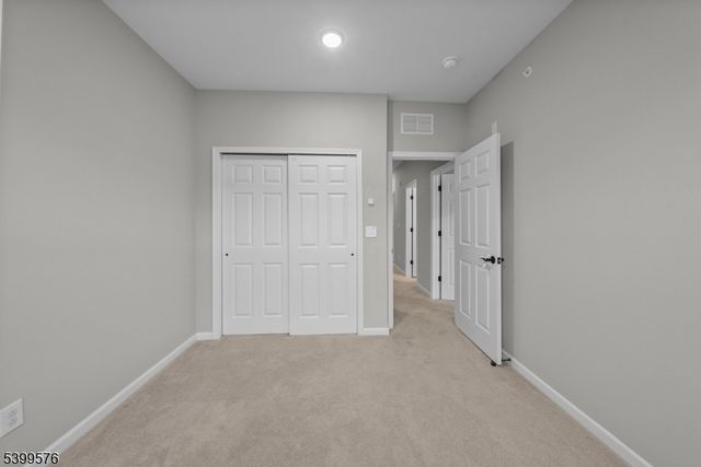 4 Sadie Cir 4204, Union Twp., NJ 07083