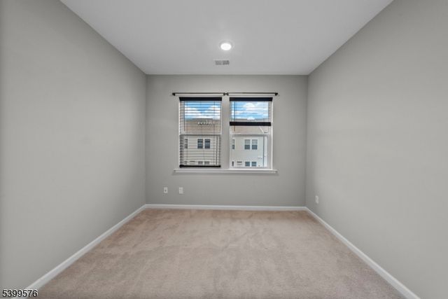 4 Sadie Cir 4204, Union Twp., NJ 07083