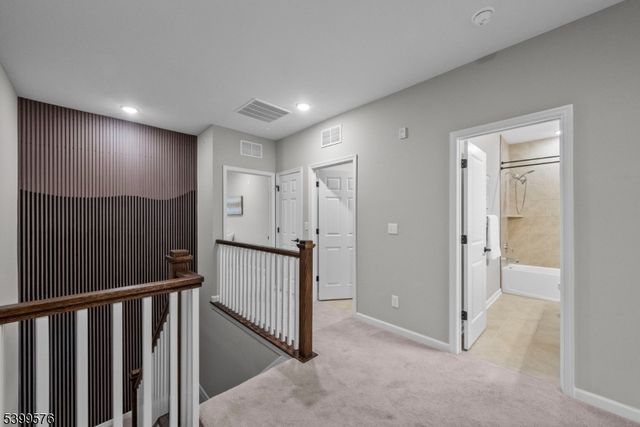 4 Sadie Cir 4204, Union Twp., NJ 07083