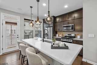 4 Sadie Cir 4204, Union Twp., NJ 07083