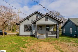 20 Eighth Street, Greer, SC 29651