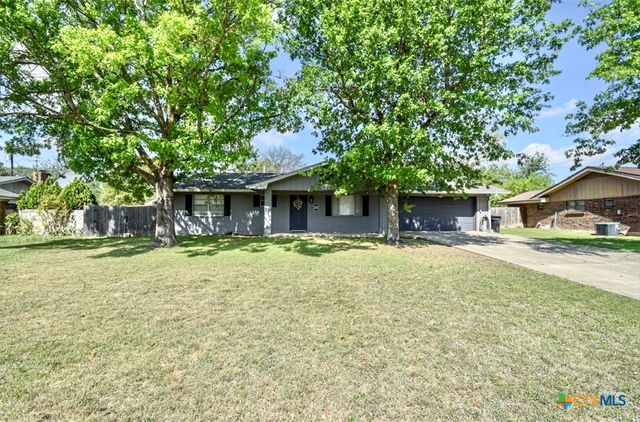 205 Tanglewood Road, Temple, TX 76502