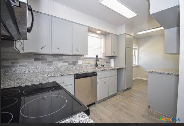 205 Tanglewood Road, Temple, TX 76502