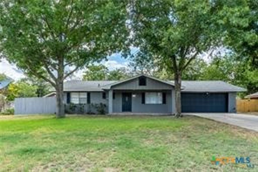 205 Tanglewood Road, Temple, TX 76502