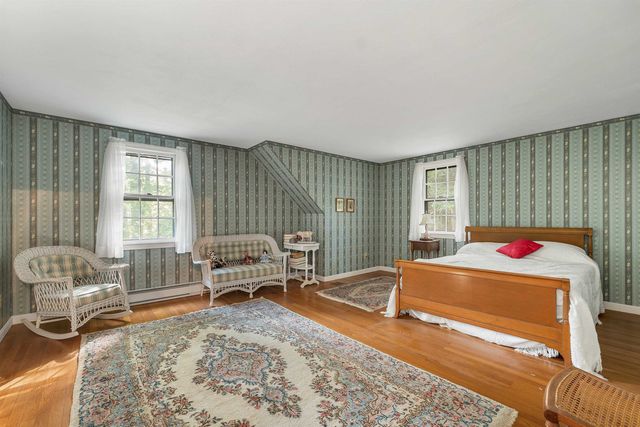 28 MANCHESTER Road, Amherst, NH 03031