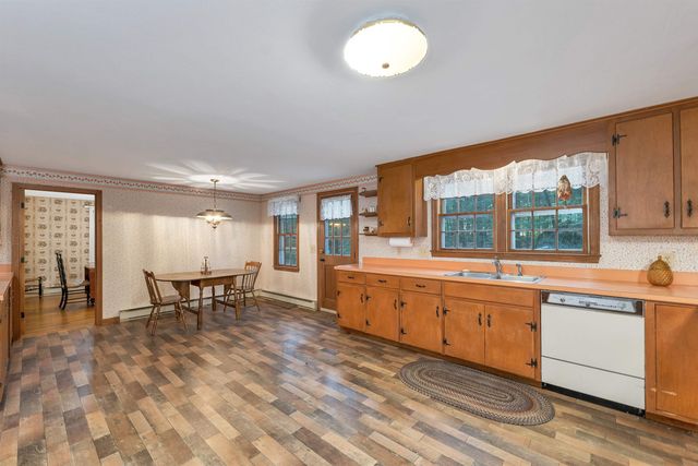 28 MANCHESTER Road, Amherst, NH 03031