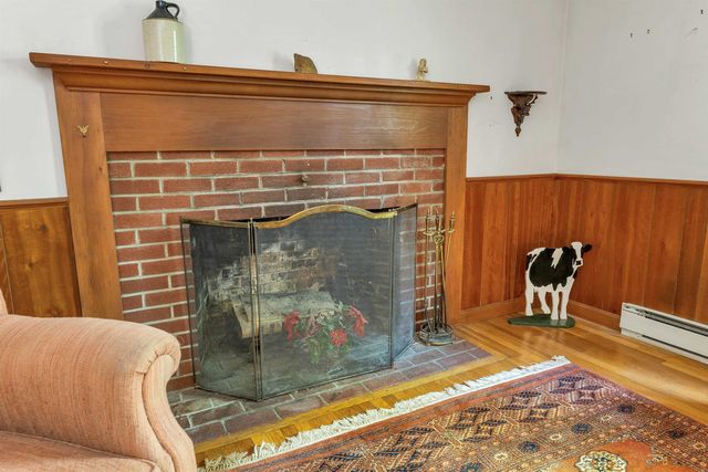28 MANCHESTER Road, Amherst, NH 03031