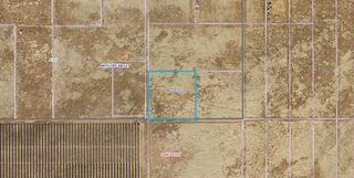 75th St W, Lancaster, CA 93536