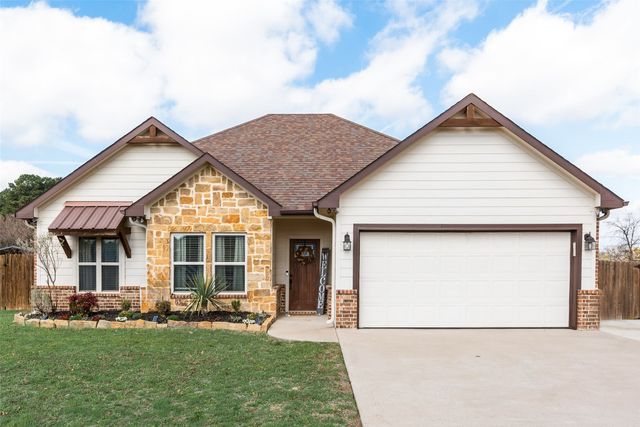 120 Horseshoe Lake Drive, Edgewood, TX 75117