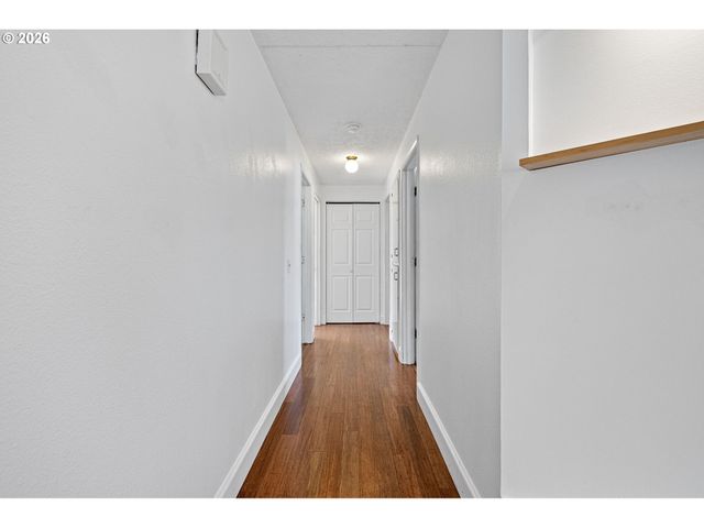 1980 PRINCETON Dr, Eugene, OR 97405