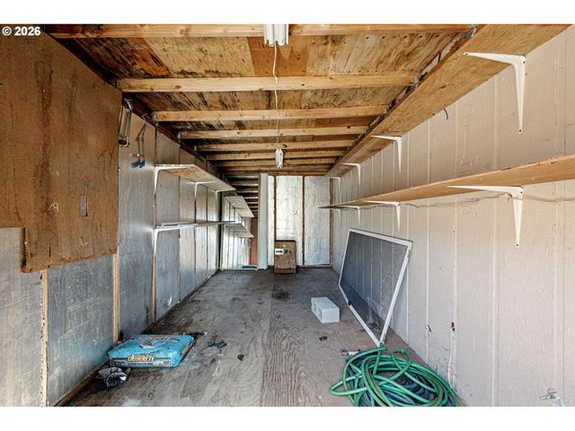 1980 PRINCETON Dr, Eugene, OR 97405