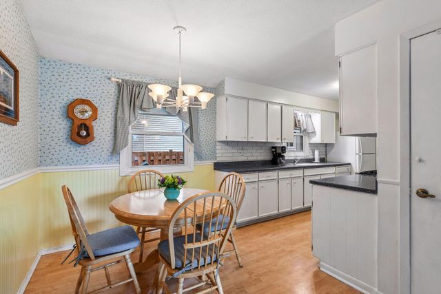 2765 Ethel Avenue, Wayzata, MN 55391