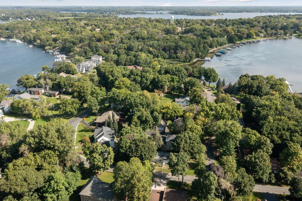 2765 Ethel Avenue, Wayzata, MN 55391 — photo 3