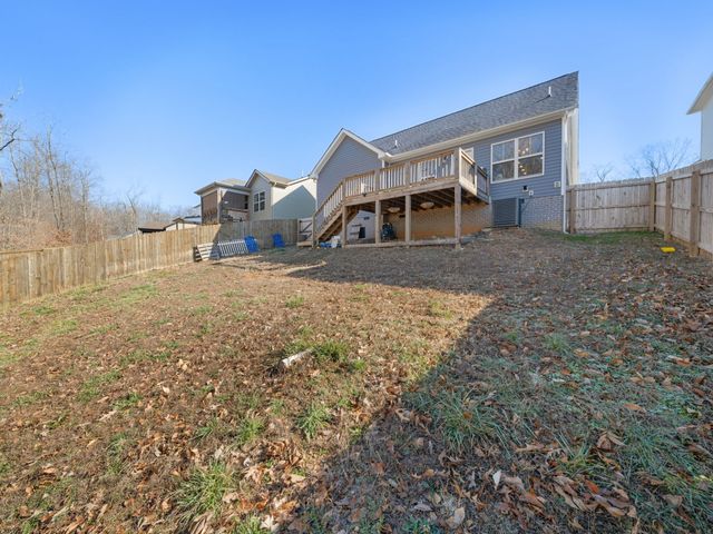 1166 Old Charlotte Trace, Clarksville, TN 37040