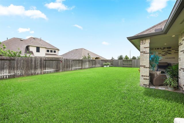 5515 Elden Trail, Pasadena, TX 77505