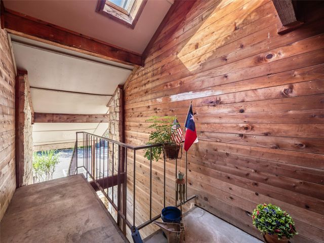 8200 Neely DR 202, Austin, TX 78759