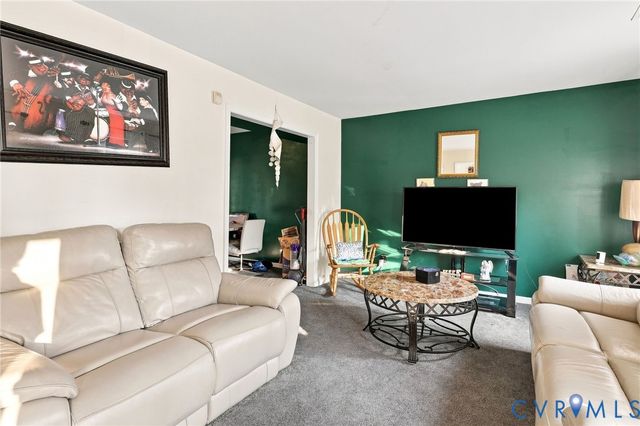 1105 Aubuchon Rd, Henrico, VA 23223