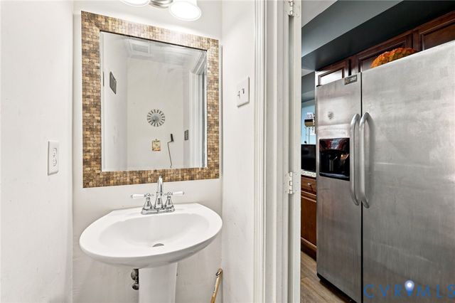 1105 Aubuchon Rd, Henrico, VA 23223