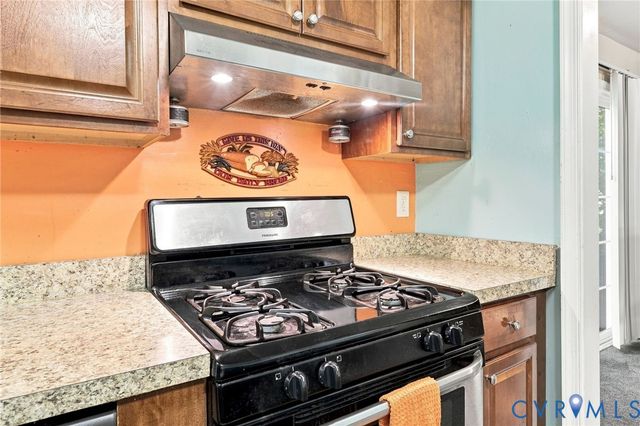 1105 Aubuchon Rd, Henrico, VA 23223