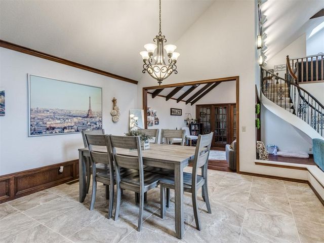 1615 Fox Hollow Ridge, Oklahoma City, OK 73131