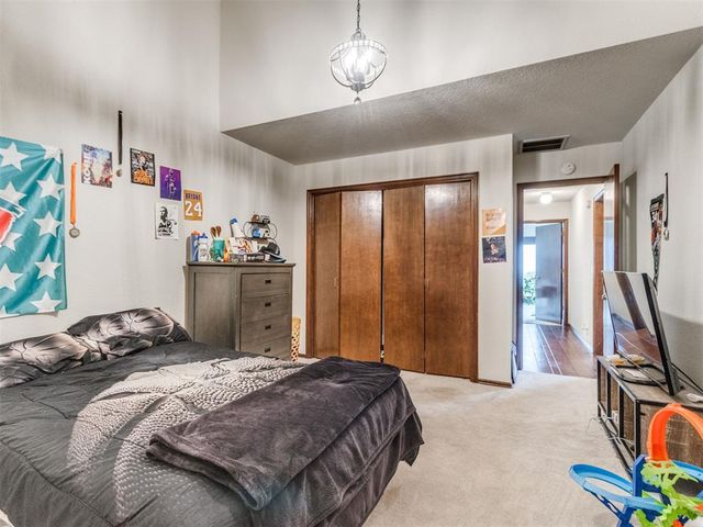 1615 Fox Hollow Ridge, Oklahoma City, OK 73131