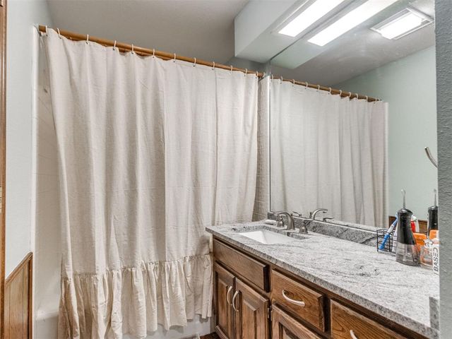 1615 Fox Hollow Ridge, Oklahoma City, OK 73131