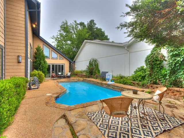1615 Fox Hollow Ridge, Oklahoma City, OK 73131