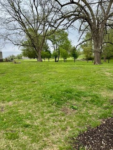 403 W Cedar Street, Waverly, MO 64096