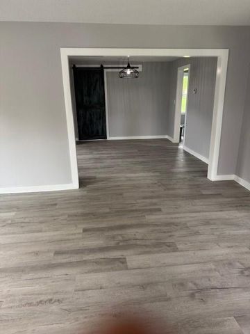 403 W Cedar Street, Waverly, MO 64096