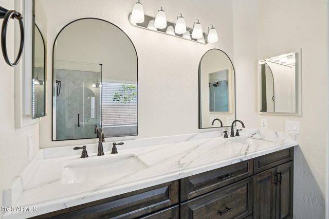 6303 W MELINDA Lane, Glendale, AZ 85308