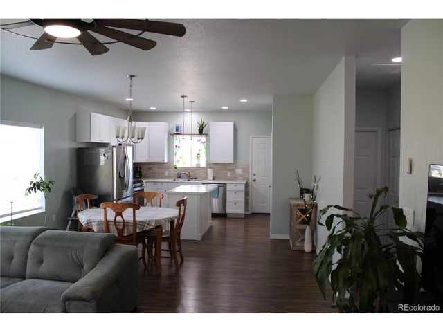 638 Cowboy Way, Canon City, CO 81212