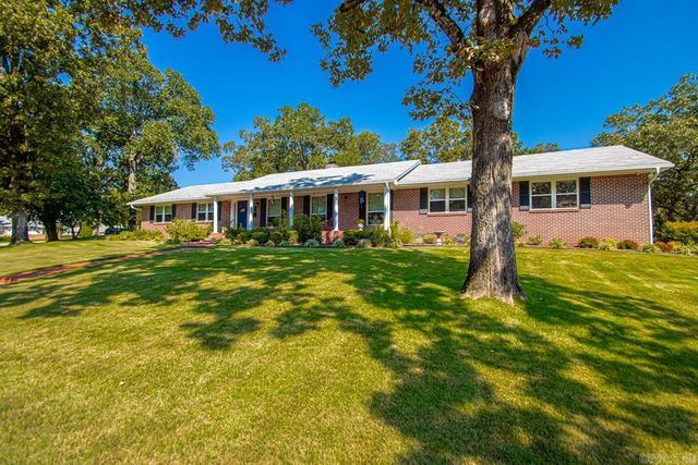 7 Laffite Circle, North Little Rock, AR 72116